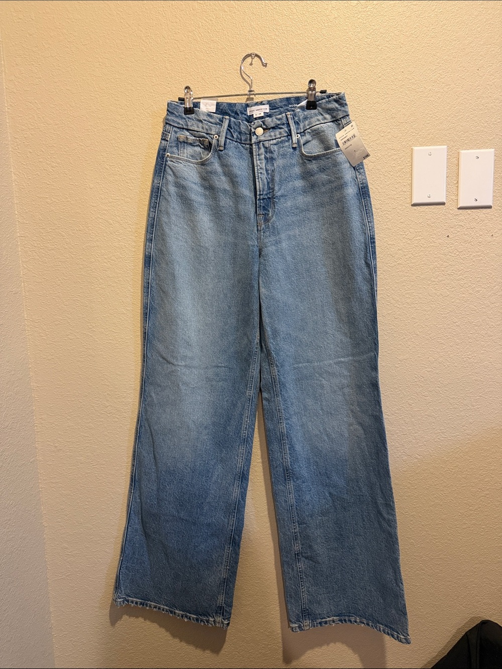 Good American Good Skate High Rise Loose Leg
